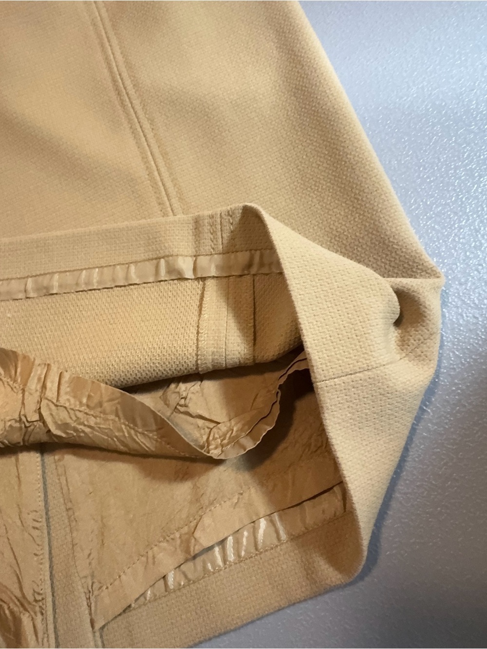 Ann Taylor LOFT Camel Colored Lined Pencil Skirt with Belt Loops Size 6 - Picture 11 of 12